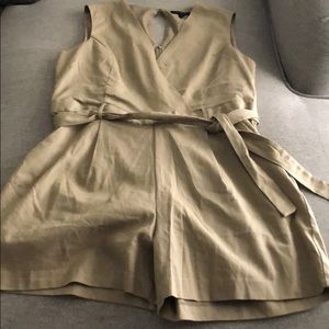 Banana Republic linen jumper